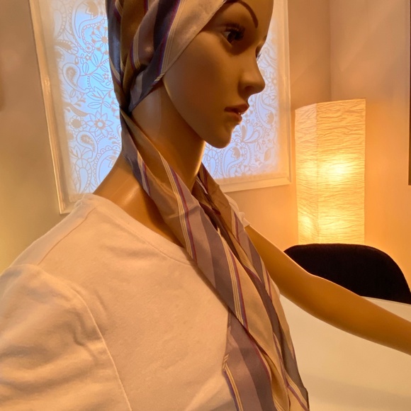 Vintage Liz Claibourne Neutral Oblong Scarf - Picture 4 of 4